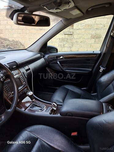 Mercedes C 320 2004, 290,000 km - 3.2 л - Sumqayıt