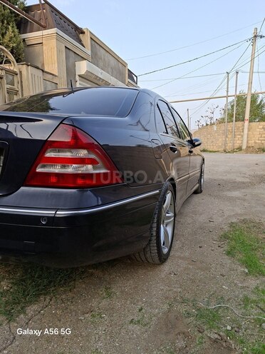 Mercedes C 320 2004, 290,000 km - 3.2 л - Sumqayıt