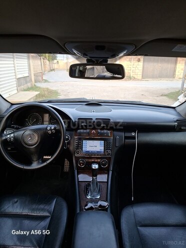 Mercedes C 320 2004, 290,000 km - 3.2 л - Sumqayıt