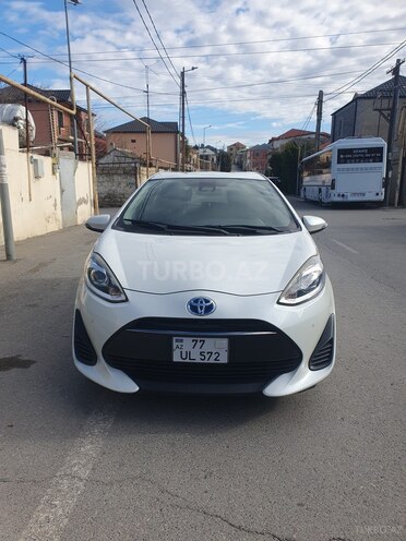 Toyota Aqua 2018, 190,000 km - 1.5 л - Bakı