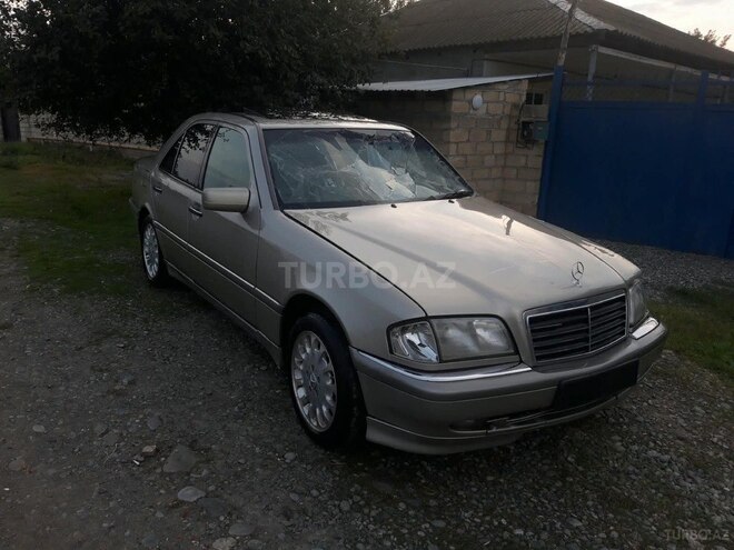 Mercedes C 230 1999, 260,000 km - 2.3 l - Tərtər