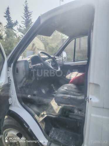 GAZ  2006, 150,000 km - 2.3 l - Yevlax