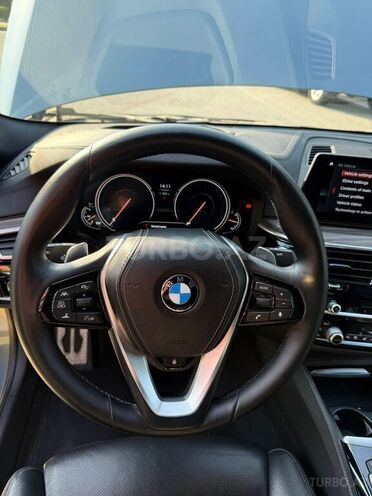 BMW  2017, 142,000 km - 2.0 л - Bakı