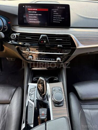 BMW  2017, 142,000 km - 2.0 л - Bakı