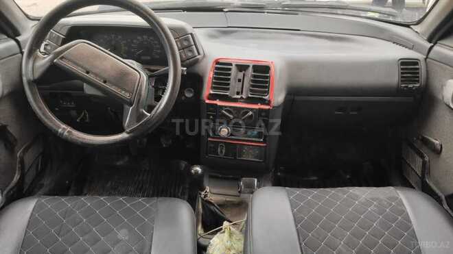 LADA (VAZ) 2110 2000, 450,000 km - 1.5 l - Qusar