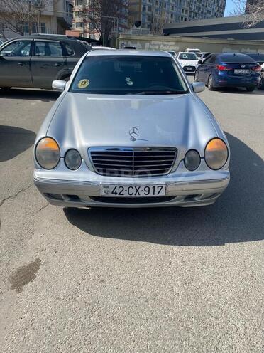 Mercedes E 270 2000, 643,596 km - 2.7 л - Yardımlı