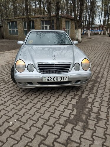 Mercedes E 270 2000, 643,596 km - 2.7 л - Yardımlı
