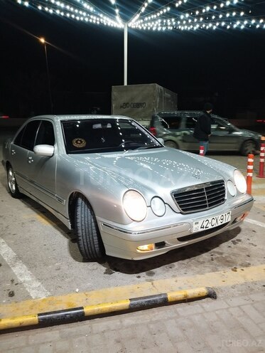 Mercedes E 270 2000, 643,596 km - 2.7 л - Yardımlı