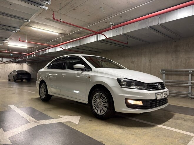 Volkswagen Polo 2018, 110,000 km - 1.6 л - Bakı
