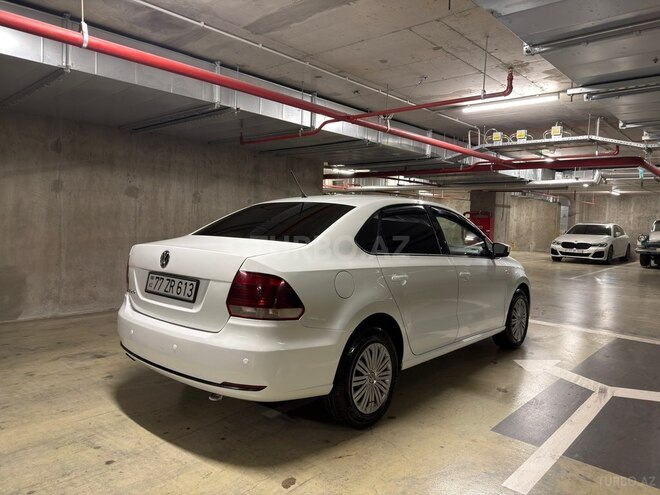 Volkswagen Polo 2018, 110,000 km - 1.6 л - Bakı