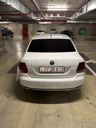 Volkswagen Polo 2018, 110,000 km - 1.6 л - Bakı