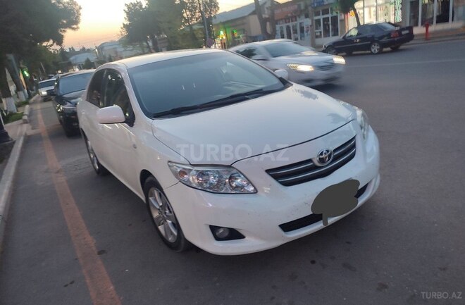 Toyota Corolla 2007, 297,000 km - 1.4 l - Qazax