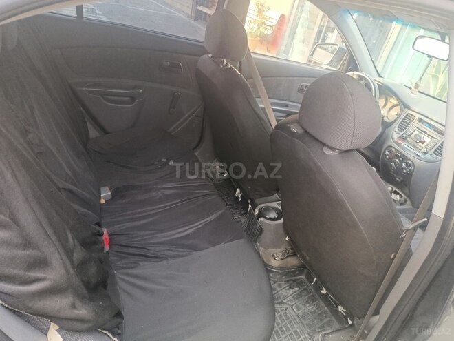 Kia Rio 2009, 500,000 km - 1.4 l - Xaçmaz
