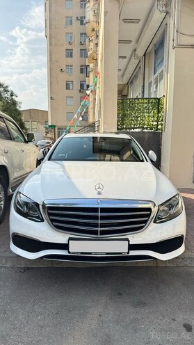 Mercedes E 220 d 2016, 202,000 km - 2.0 l - Bakı