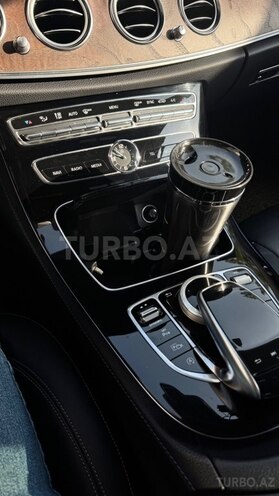 Mercedes E 220 d 2016, 202,000 km - 2.0 l - Bakı