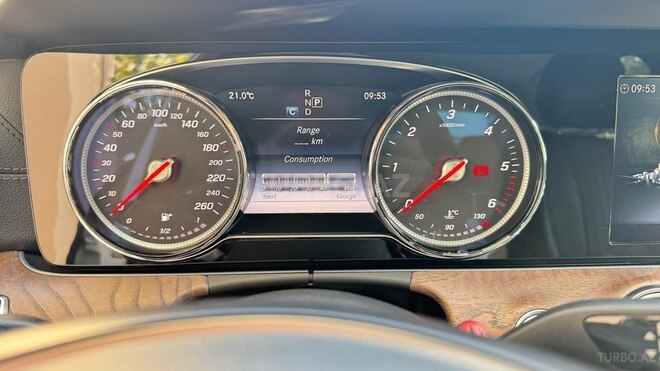 Mercedes E 220 d 2016, 202,000 km - 2.0 l - Bakı