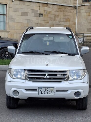 Mitsubishi Pajero io 2000, 235,462 km - 2.0 l - Bakı