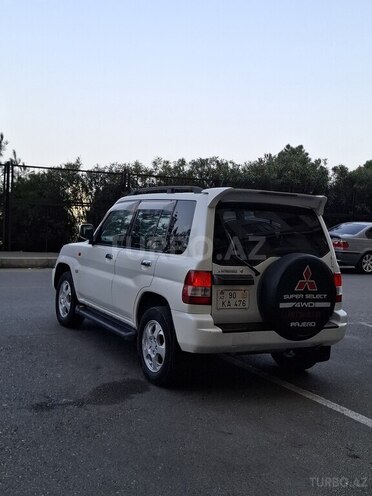 Mitsubishi Pajero io 2000, 235,462 km - 2.0 l - Bakı