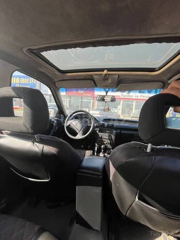 Opel Astra 1993, 600,000 km - 1.6 л - Bakı