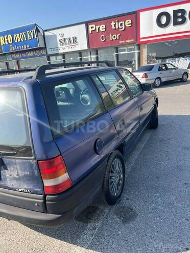 Opel Astra 1993, 600,000 km - 1.6 л - Bakı