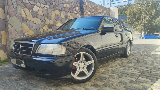 Mercedes C 220 1999, 250,000 km - 2.2 l - Bakı