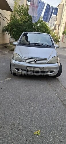Mercedes A 190 2002, 985,634 km - 1.9 l - Bakı