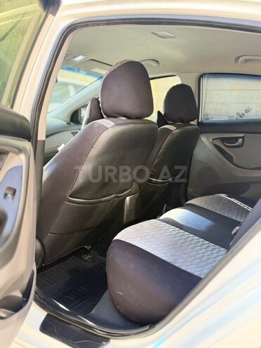 Hyundai Elantra 2014, 247,939 km - 1.8 l - Bakı