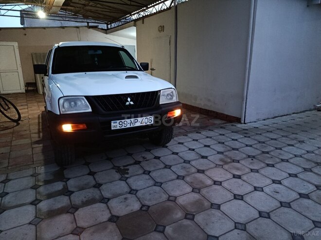 Mitsubishi L200 2005, 513,000 km - 2.5 l - Neftçala