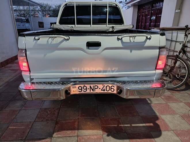 Mitsubishi L200 2005, 513,000 km - 2.5 l - Neftçala