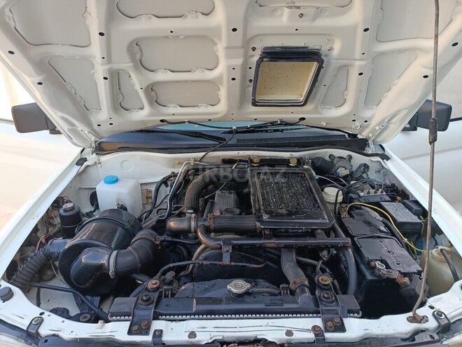 Mitsubishi L200 2005, 513,000 km - 2.5 l - Neftçala