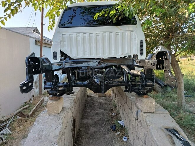 Mitsubishi L200 2005, 513,000 km - 2.5 l - Neftçala