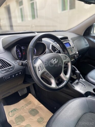 Hyundai ix35 2013, 191,000 km - 2.0 л - Bakı
