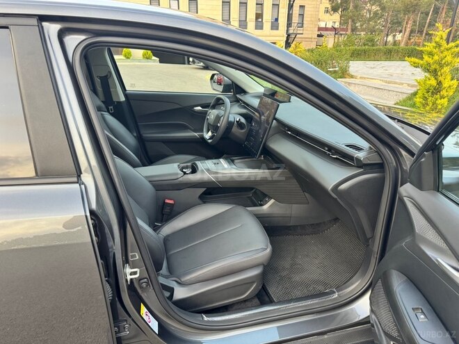 Changan Qiyuan A05 2025, 22,000 km - 1.5 л - Bakı