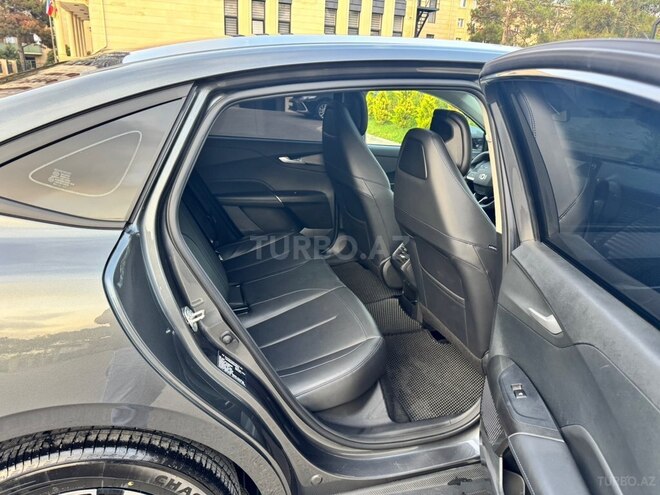 Changan Qiyuan A05 2025, 22,000 km - 1.5 л - Bakı