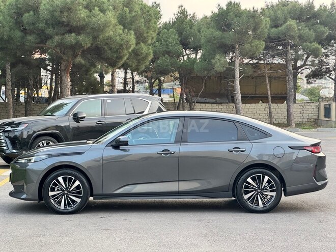 Changan Qiyuan A05 2025, 22,000 km - 1.5 л - Bakı