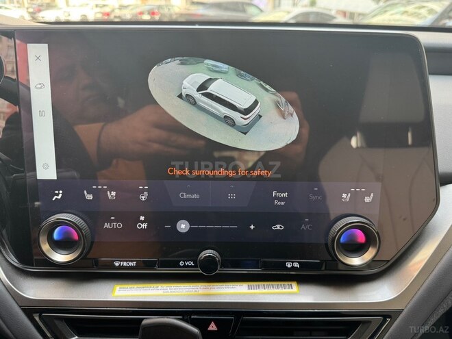 Lexus  2024, 26,000 km - 2.4 l - Bakı