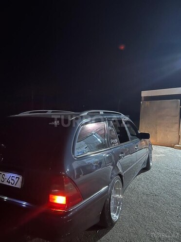 Mercedes C 220 1998, 480,000 km - 2.2 л - Bakı