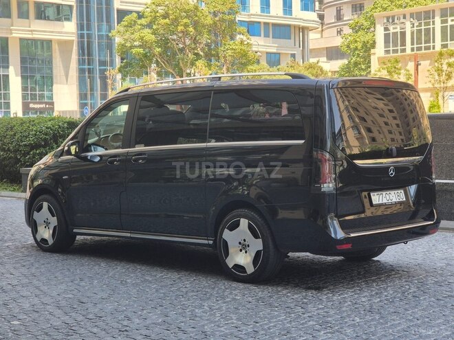 Mercedes  2015, 288,000 km - 2.1 л - Bakı