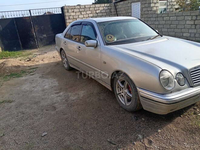 Mercedes E 240 1998, 425,100 km - 2.4 l - Xaçmaz