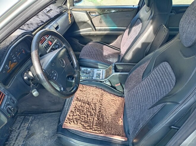 Mercedes E 240 1998, 425,100 km - 2.4 l - Xaçmaz