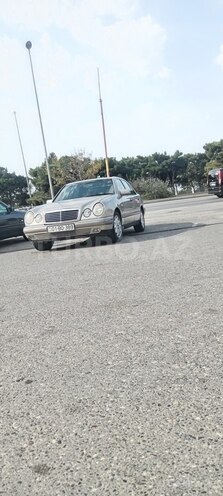 Mercedes E 280 1996, 196,000 km - 2.8 l - Sumqayıt