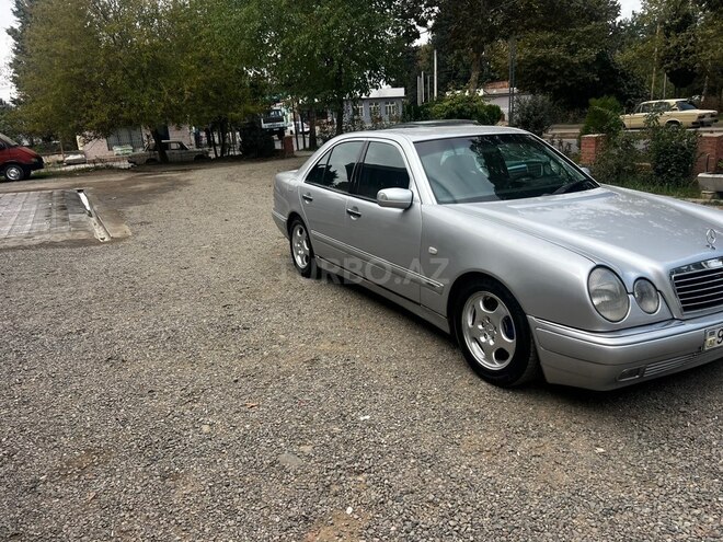 Mercedes E 200 1998, 250,000 km - 2.0 l - Masallı