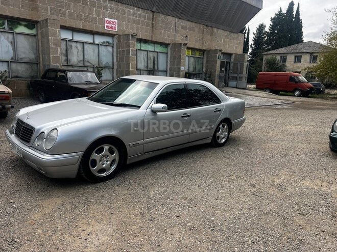 Mercedes E 200 1998, 250,000 km - 2.0 l - Masallı