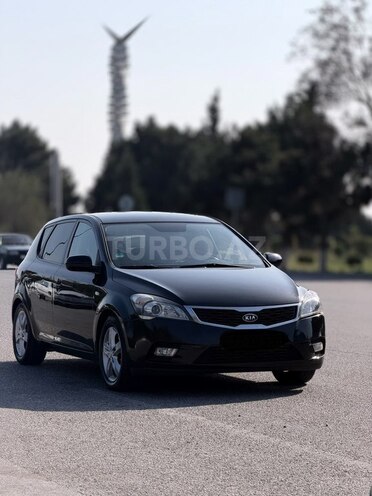 Kia Ceed 2009, 245,300 km - 1.4 л - Bakı