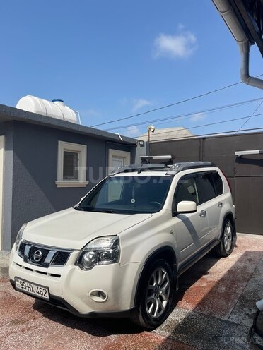 Nissan X-Trail 2013, 140,000 km - 2.5 л - Bakı