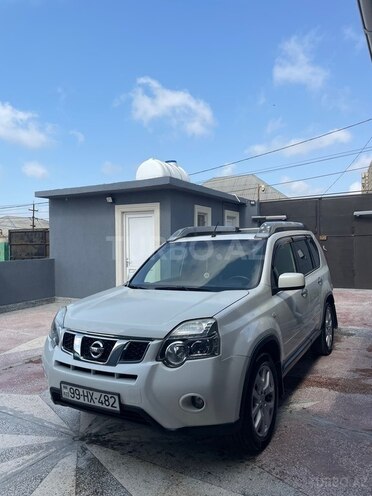 Nissan X-Trail 2013, 140,000 km - 2.5 л - Bakı