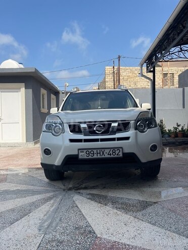 Nissan X-Trail 2013, 140,000 km - 2.5 л - Bakı