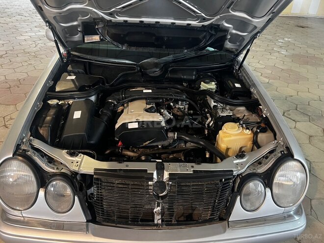 Mercedes E 200 1998, 250,000 km - 2.0 l - Masallı