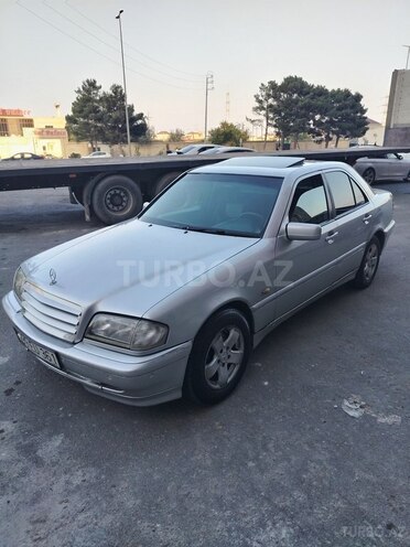 Mercedes C 220 1998, 383,323 km - 2.2 l - Qazax