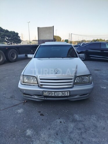Mercedes C 220 1998, 383,323 km - 2.2 l - Qazax